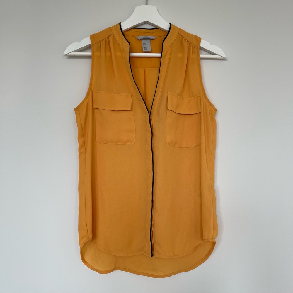 EUC H&M Mustard Sleeveless Button Up Shirt Blouse in Size 4